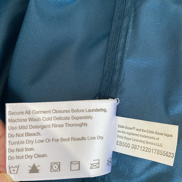 Eddie Bauer Springer Spaniel Vented Jacket. XL - Picture 7 of 7